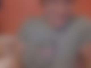 Lona Pounder's Live Sex Cam Show