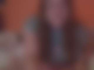 Lona Pounder's Live Sex Cam Show