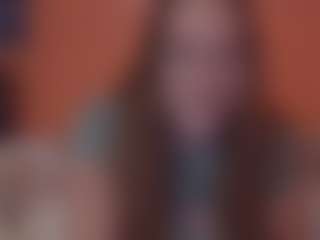 Lona Pounder's Live Sex Cam Show