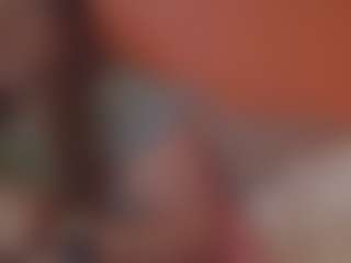 Live cam show with Lona Pounder - Dirty Talk on Camsoda