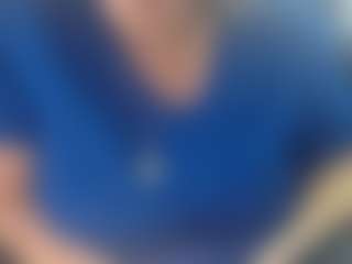 Lona Pounder's Live Sex Cam Show