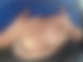 Lona Pounder's Live Sex Cam Show