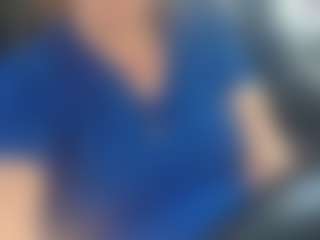 Lona Pounder's Live Sex Cam Show