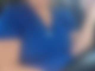 Lona Pounder's Live Sex Cam Show