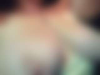 Lona Pounder's Live Sex Cam Show