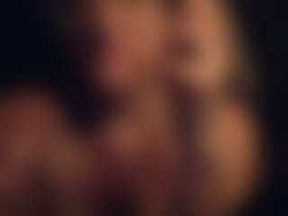 Lona Pounder's Live Sex Cam Show