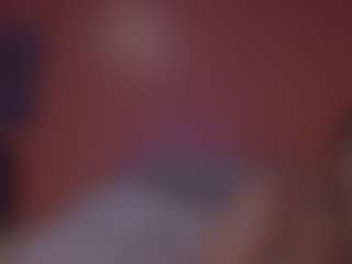 Lona Pounder's Live Sex Cam Show