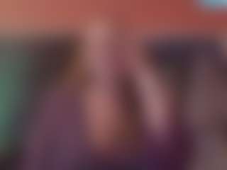 Lona Pounder's Live Sex Cam Show