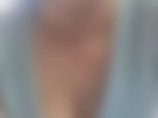 Lona Pounder's Live Sex Cam Show