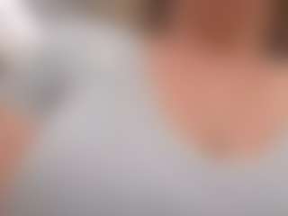 Lona Pounder's Live Sex Cam Show