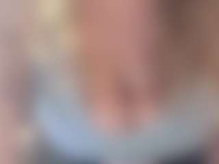 Lona Pounder's Live Sex Cam Show