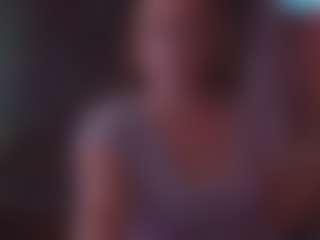 Lona Pounder's Live Sex Cam Show