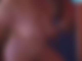 Lona Pounder's Live Sex Cam Show