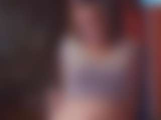 Lona Pounder's Live Sex Cam Show