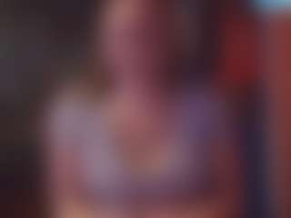Lona Pounder's Live Sex Cam Show