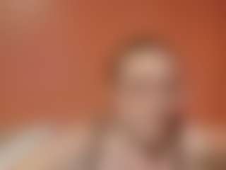 Lona Pounder's Live Sex Cam Show