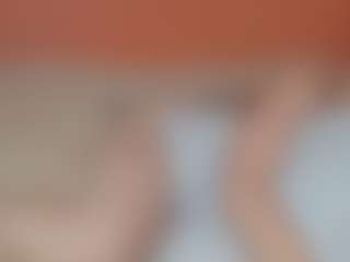 Lona Pounder's Live Sex Cam Show