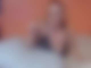 Lona Pounder's Live Sex Cam Show