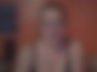 Lona Pounder's Live Sex Cam Show