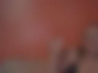 Lona Pounder's Live Sex Cam Show