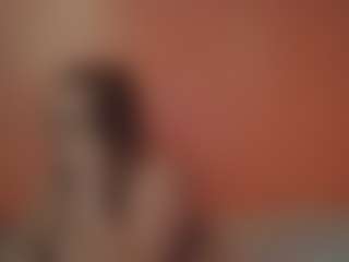 Lona Pounder's Live Sex Cam Show