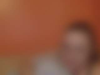 Lona Pounder's Live Sex Cam Show