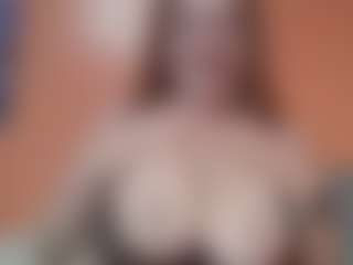 Lona Pounder's Live Sex Cam Show