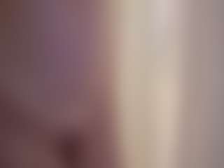 Lona Pounder's Live Sex Cam Show