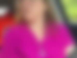 Lona Pounder's Live Sex Cam Show