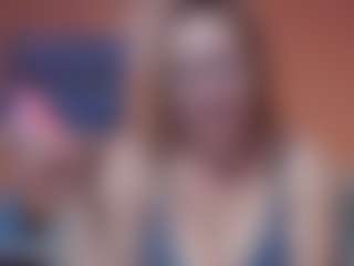 Lona Pounder's Live Sex Cam Show