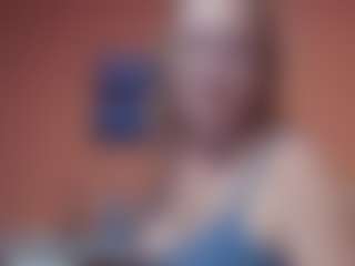Lona Pounder's Live Sex Cam Show