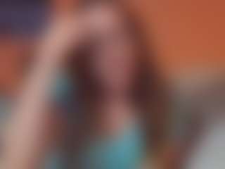 Lona Pounder's Live Sex Cam Show