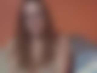 Lona Pounder's Live Sex Cam Show
