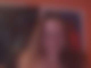 Lona Pounder's Live Sex Cam Show