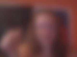 Lona Pounder's Live Sex Cam Show