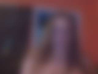 Lona Pounder's Live Sex Cam Show