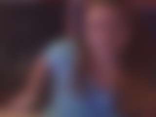 Lona Pounder's Live Sex Cam Show