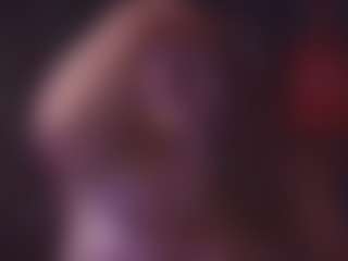 Lona Pounder's Live Sex Cam Show