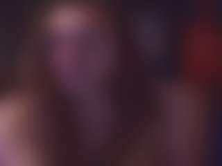 Lona Pounder's Live Sex Cam Show