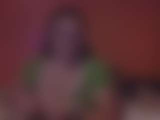 Lona Pounder's Live Sex Cam Show