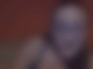 Lona Pounder's Live Sex Cam Show