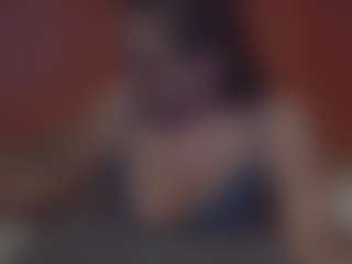 Lona Pounder's Live Sex Cam Show