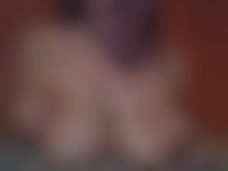 Lona Pounder's Live Sex Cam Show