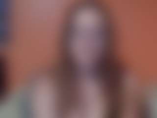 Lona Pounder's Live Sex Cam Show