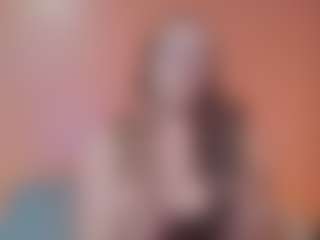 Lona Pounder's Live Sex Cam Show