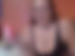 Lona Pounder's Live Sex Cam Show