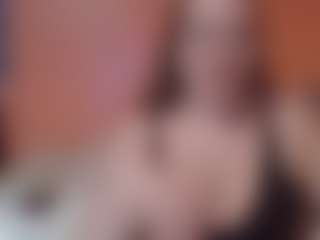 Lona Pounder's Live Sex Cam Show