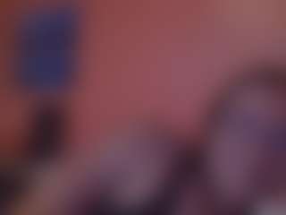 Lona Pounder's Live Sex Cam Show