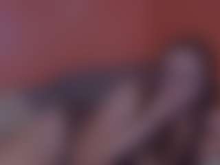 Lona Pounder's Live Sex Cam Show
