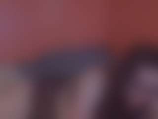 Lona Pounder's Live Sex Cam Show